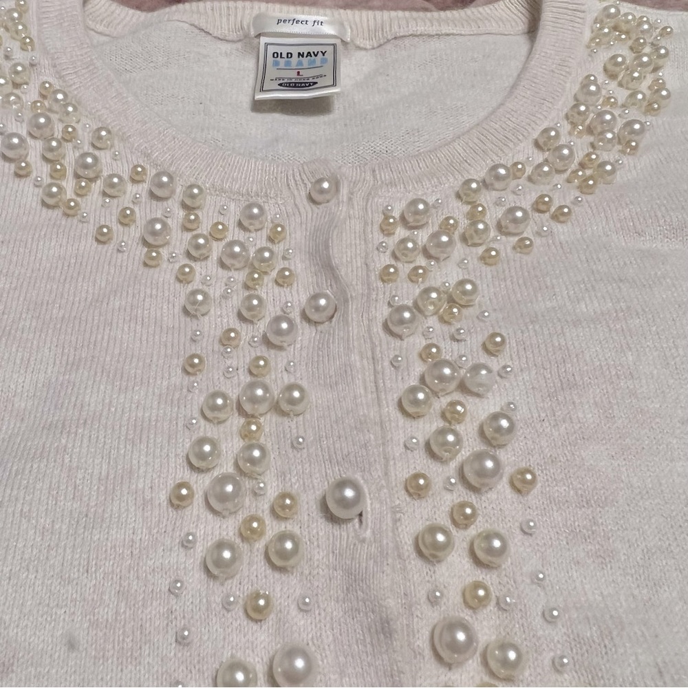 Pearl Short Sleeved Cardigan - Picture 5 of 10